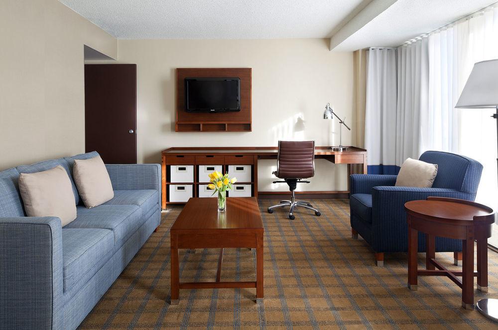 Four Points By Sheraton Hotel & Conference Centre Gatineau-Ottawa Екстер'єр фото