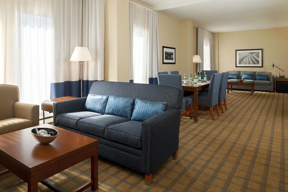 Four Points By Sheraton Hotel & Conference Centre Gatineau-Ottawa Екстер'єр фото