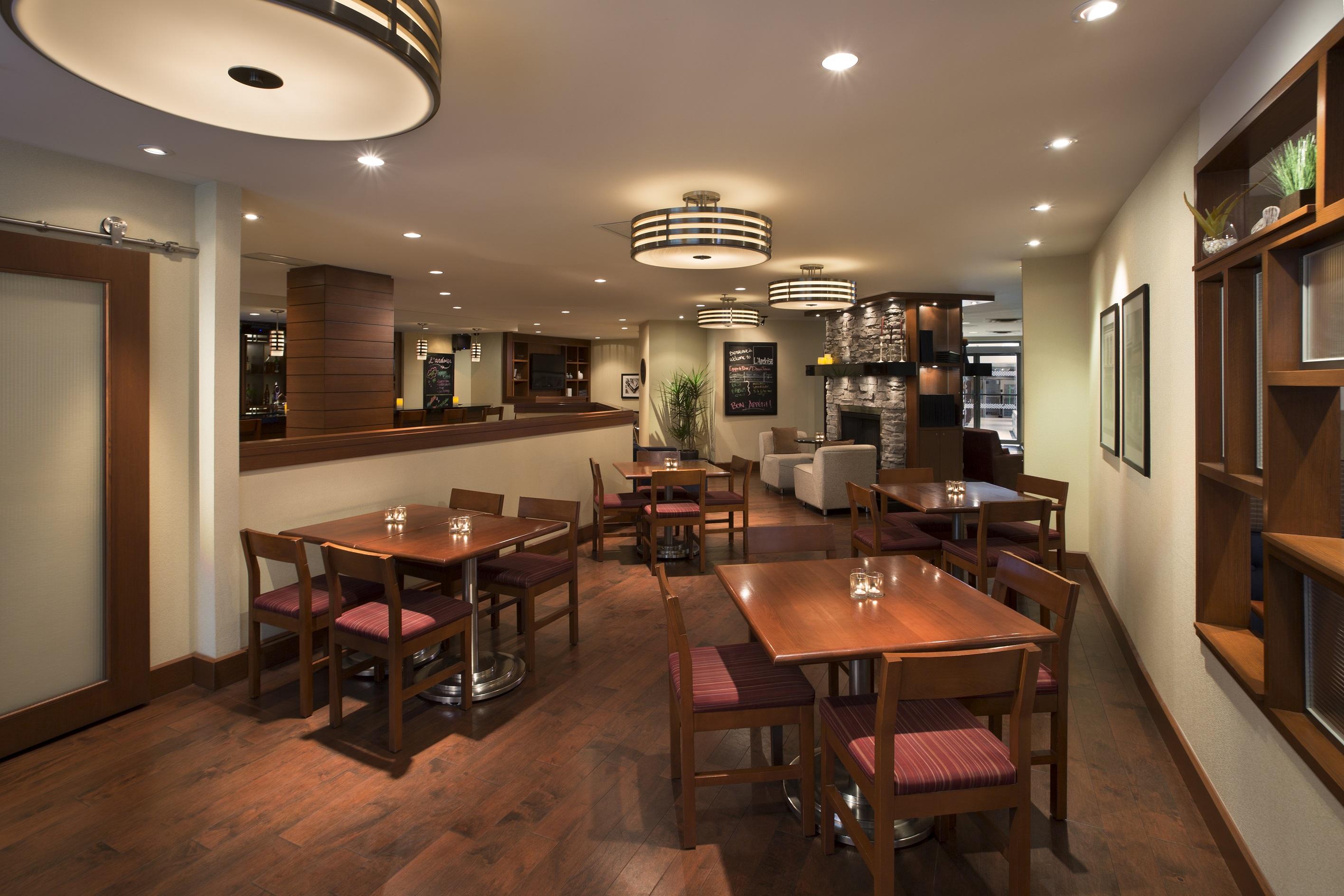 Four Points By Sheraton Hotel & Conference Centre Gatineau-Ottawa Екстер'єр фото