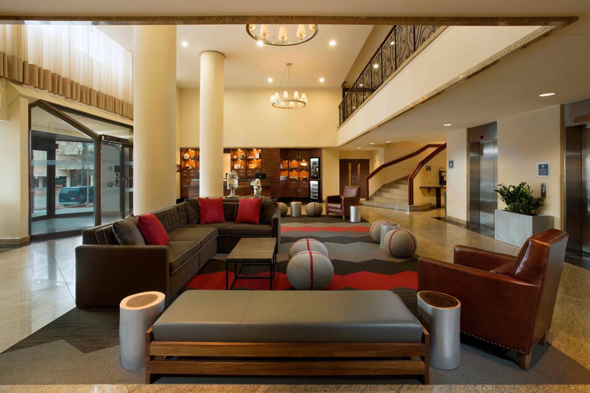 Four Points By Sheraton Hotel & Conference Centre Gatineau-Ottawa Екстер'єр фото