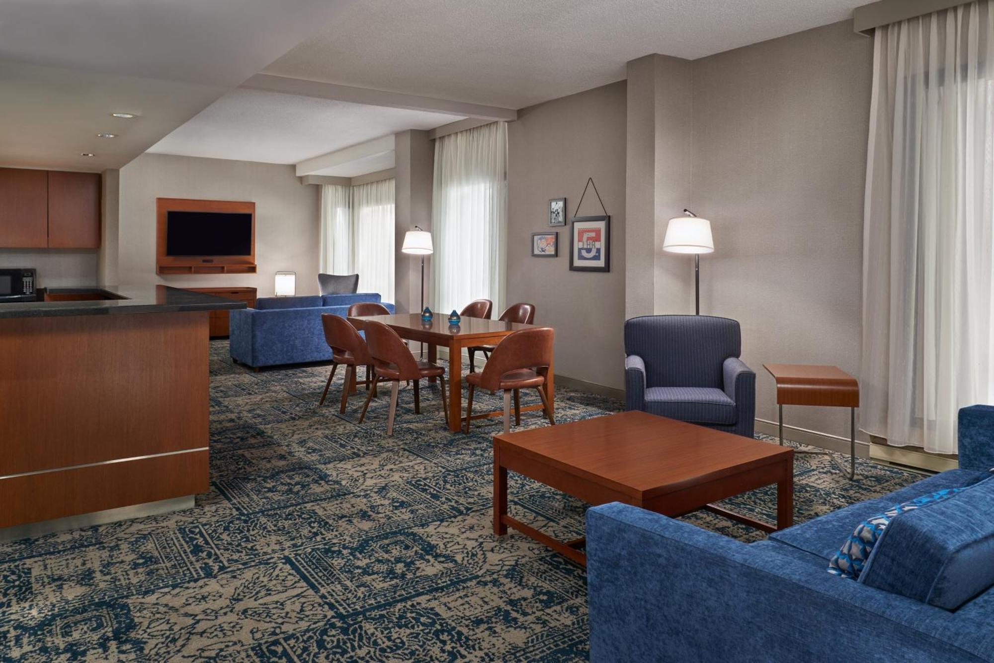Four Points By Sheraton Hotel & Conference Centre Gatineau-Ottawa Екстер'єр фото